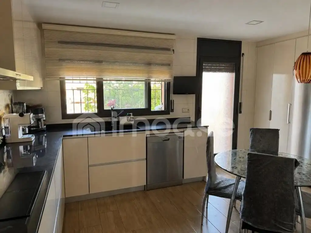 Maison mitoyenne avec terrasse à vendre à Artés, imagen 2