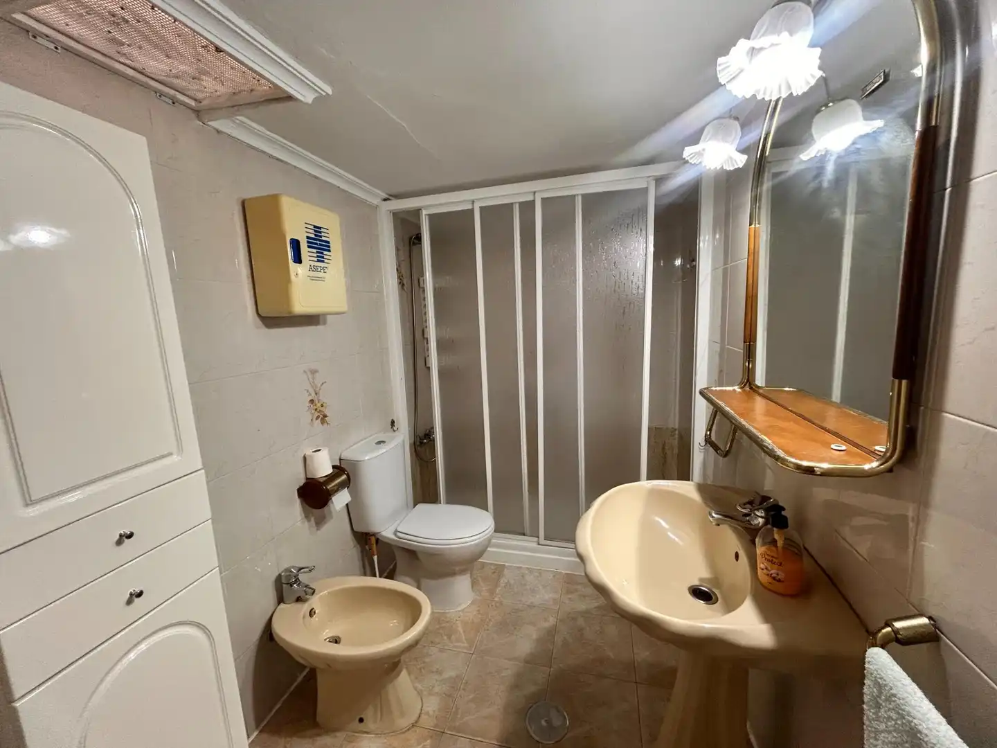 Bany de Casa adosada en venda en Barrio Alto
