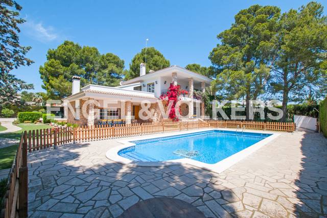 Casa-chalet en Venta en Carrer Virgen de la Cinta en Les Tres Cales