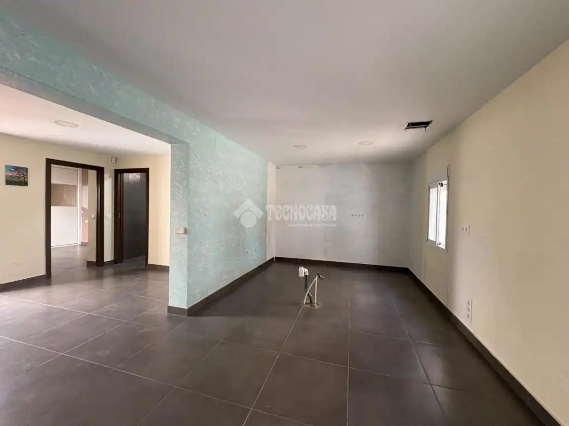 Piso en venta en C. Virgen de Tíscar, San Felipe - El Almendral - La Merced