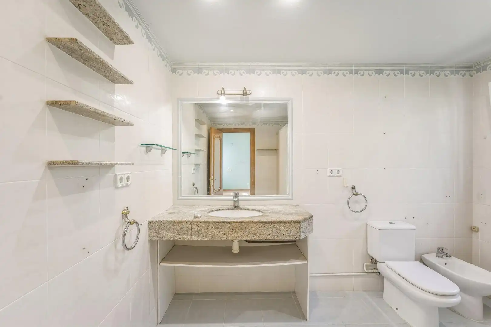 Casa amb terrassa en venda a Can Girona - Terramar - Vinyet, imagen 14
