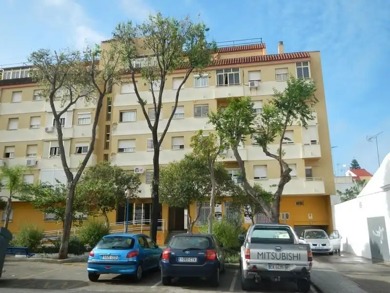 Vista exterior de Pis en venda en San Fernando amb Terrassa