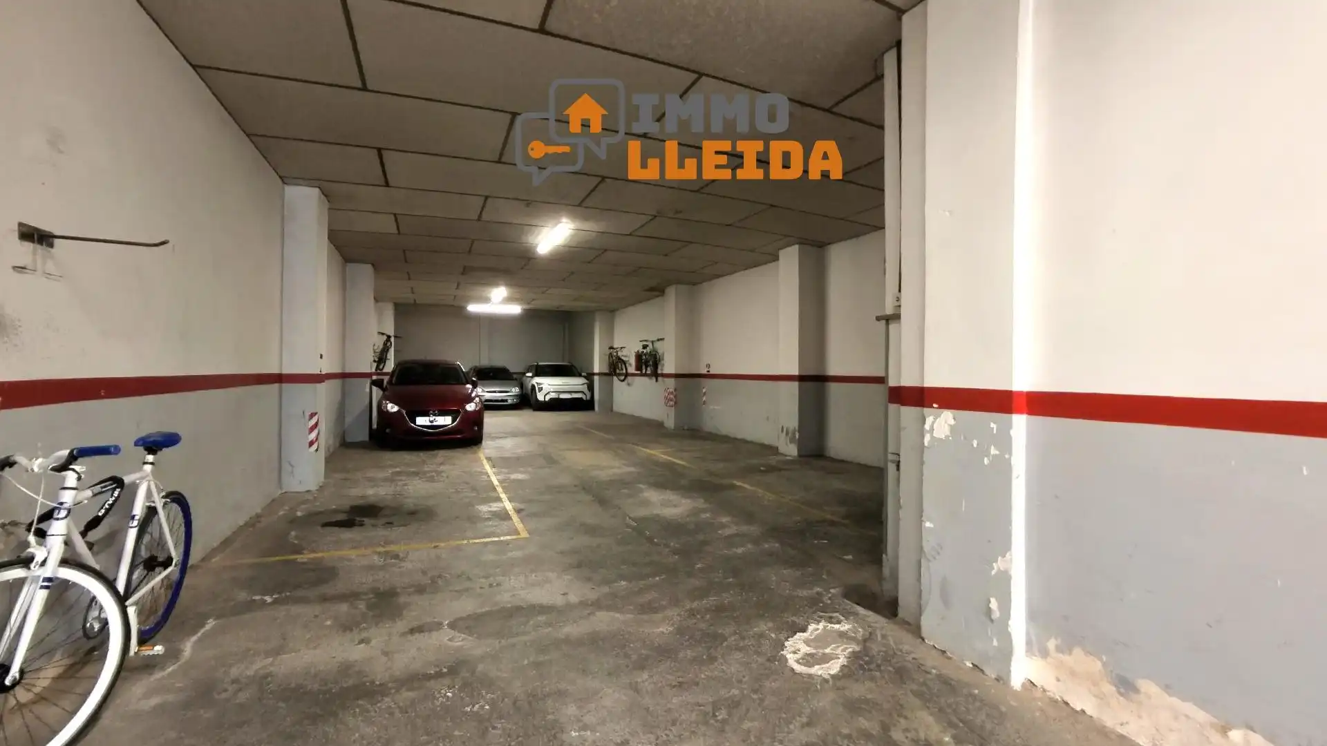Aparcament de Garatge en venda en Lleida