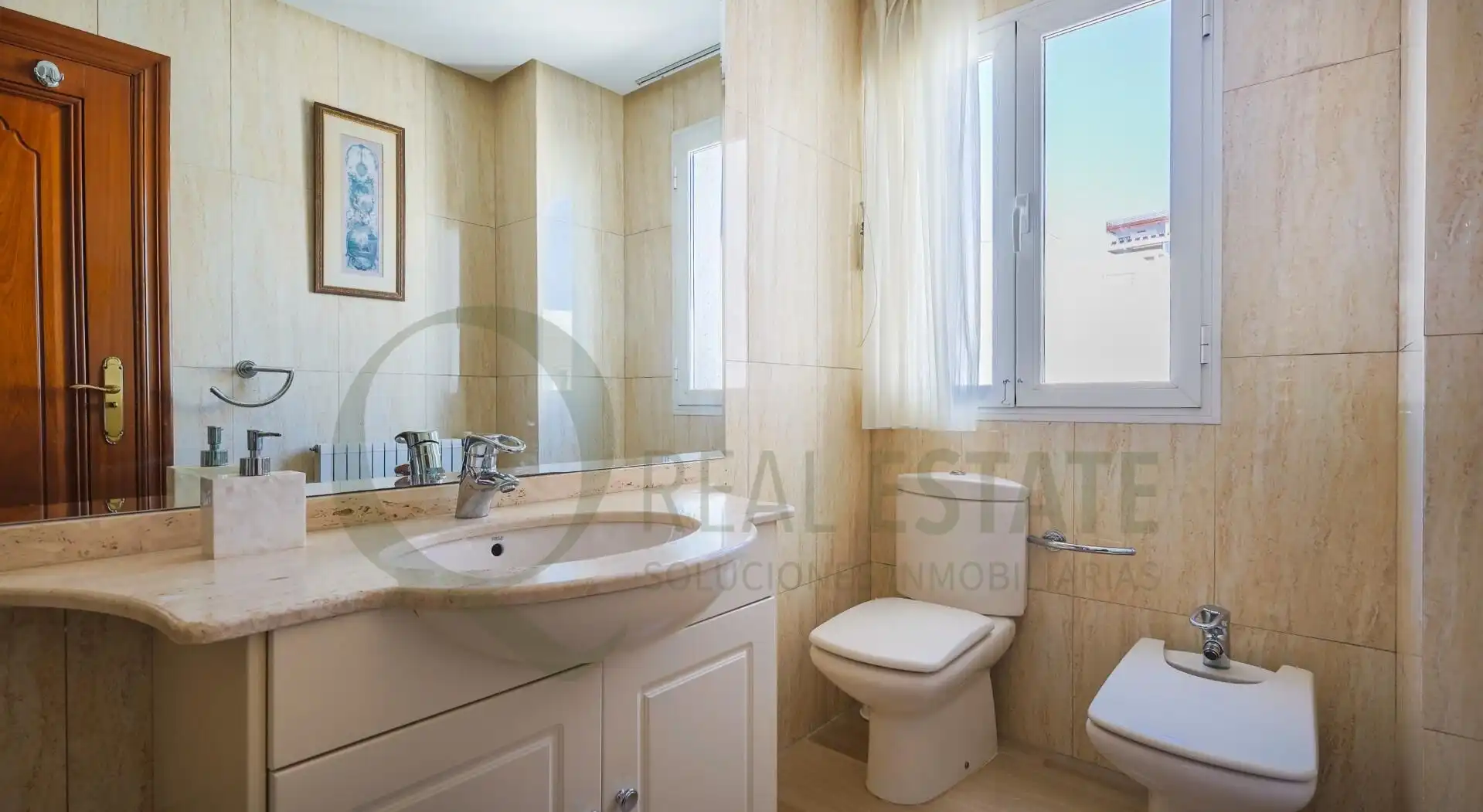Badezimmer von Dachboden zur Miete in Alicante / Alacant mit Klimaanlage, Privatgarten und Terrasse