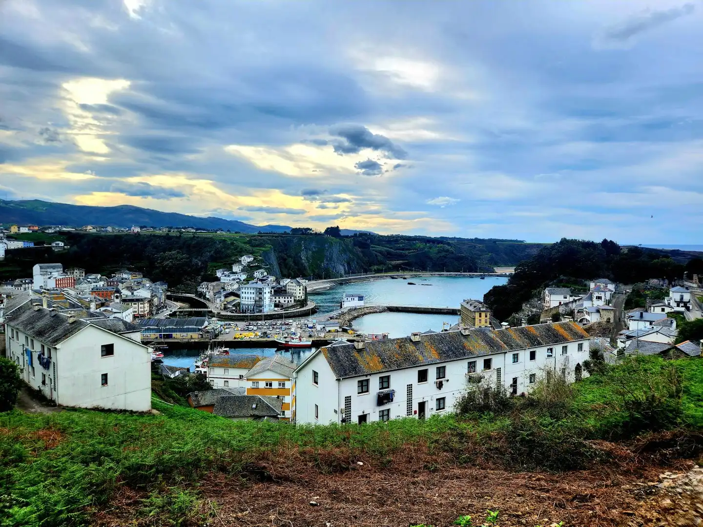 Wohnbaugrundstück zum Verkauf in Valdés - Luarca, imagen 4