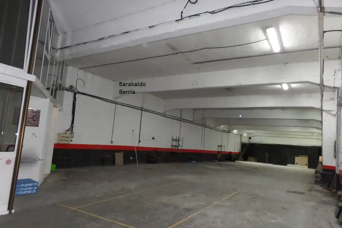 Nave industrielle à louer à Kareaga Kalea