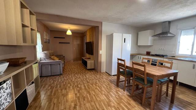 Casa-chalet en Venta en Residencial Park