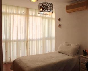 Bedroom of Flat for sale in Málaga Capital  with Air Conditioner and Balcony