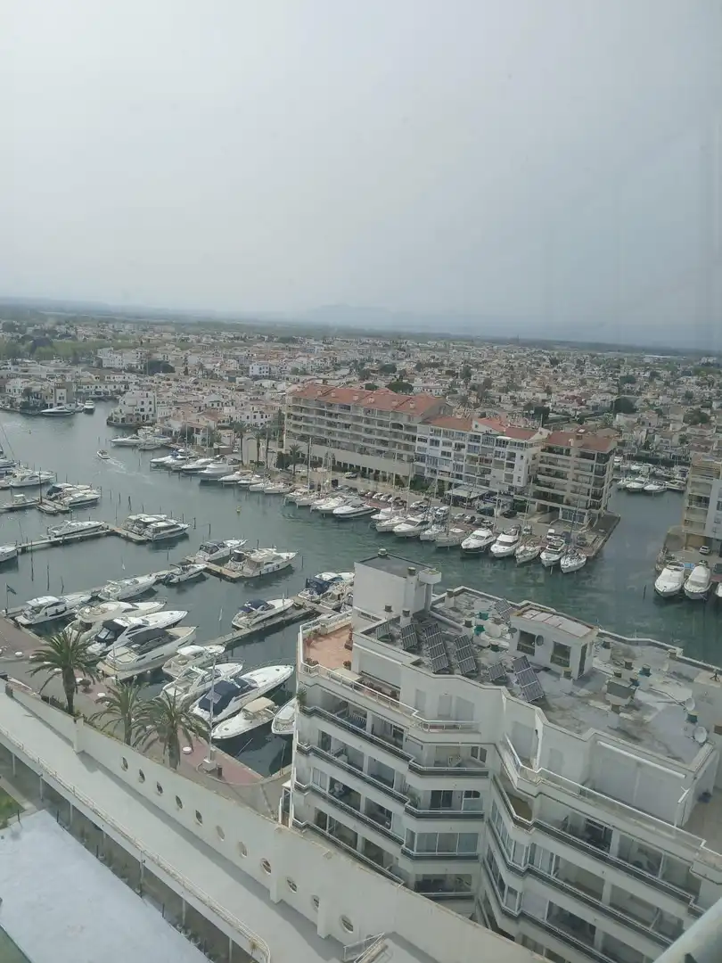Parking of Buildings for sale in Empuriabrava