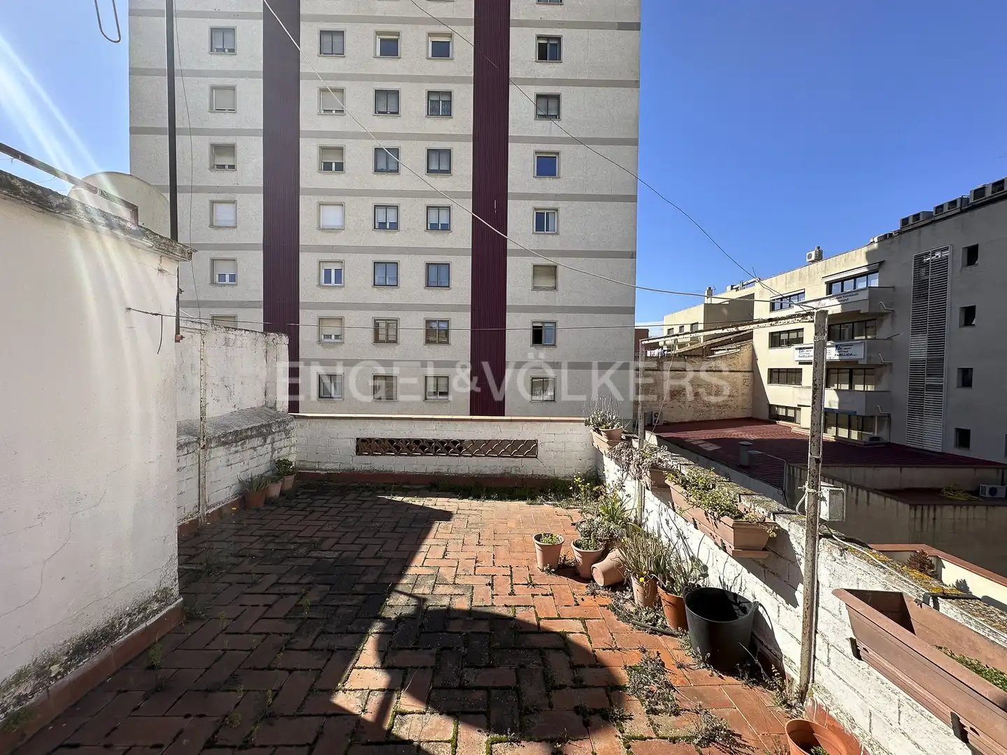 Exterior view of Houses for sale in Vilafranca del Penedès  with Heating, Parquet flooring and Terrace