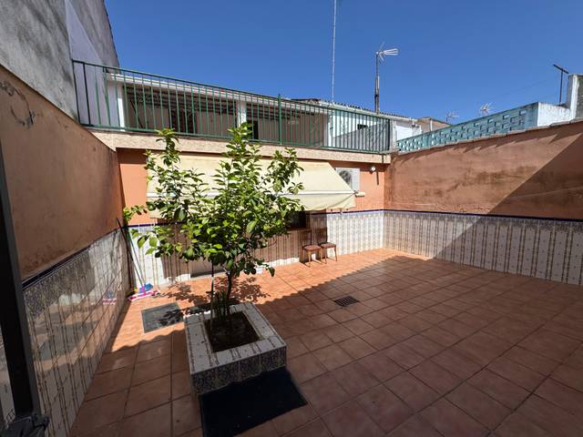Casa-chalet en Venta en Esparragalejo