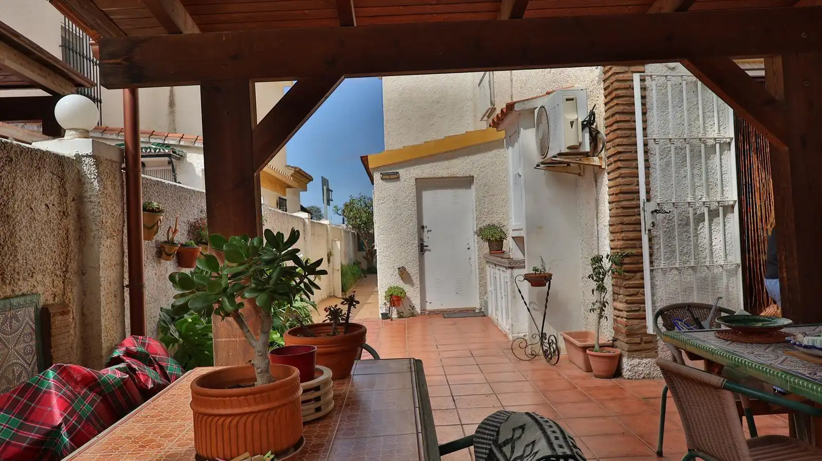 Terrace of Detached homes for sale in Málaga  with Terrace and Community pool