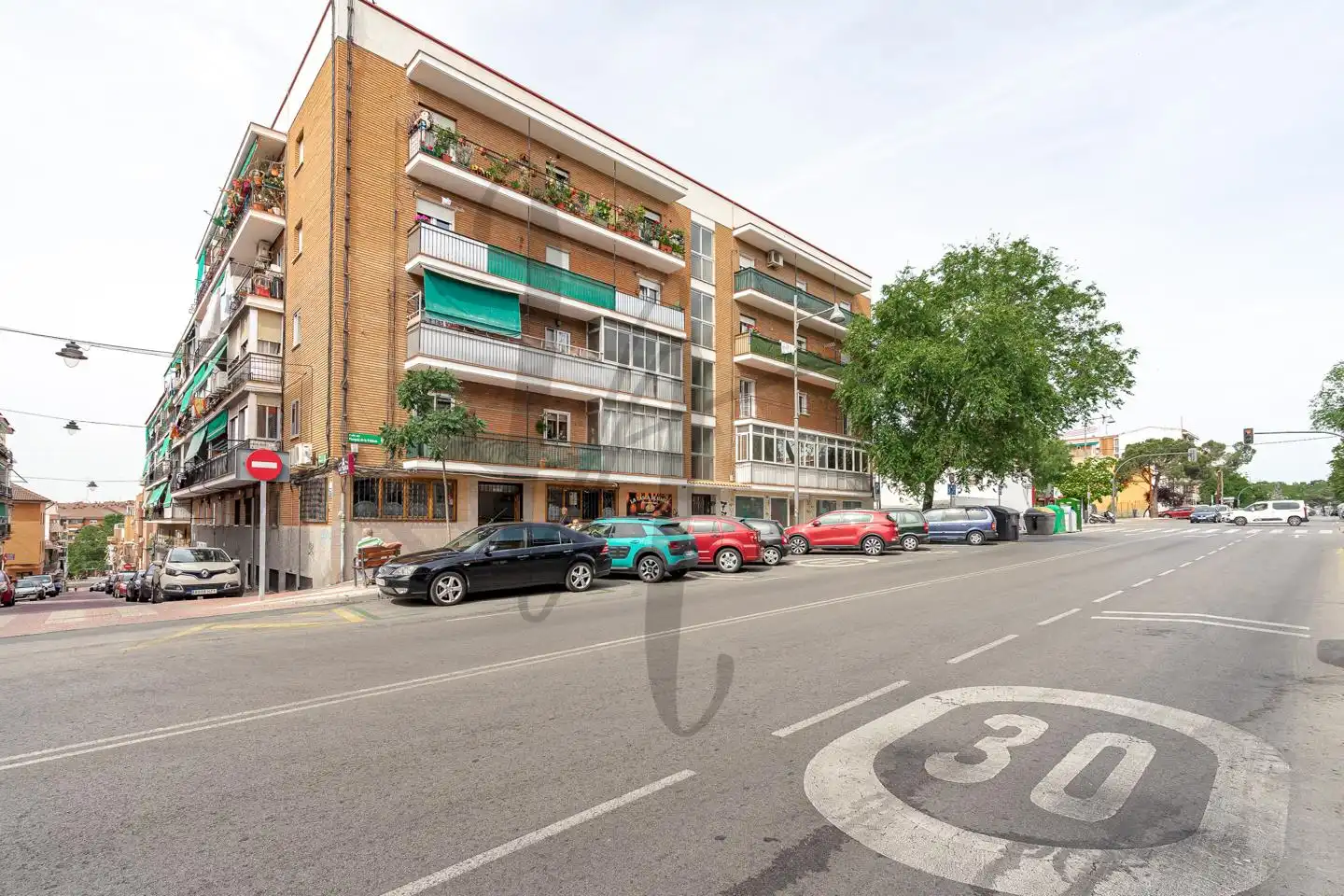 Außenansicht von Wohnung zum Verkauf in Alcobendas mit Heizung