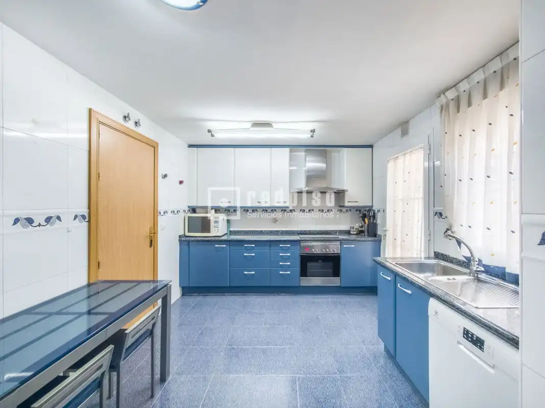 Cocina de Casa o chalet en venta en Rivas-Vaciamadrid con Calefacción, Jardín privado y Trastero