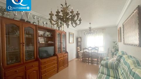 Foto 2 de Apartament en venda a El Altet, Alicante