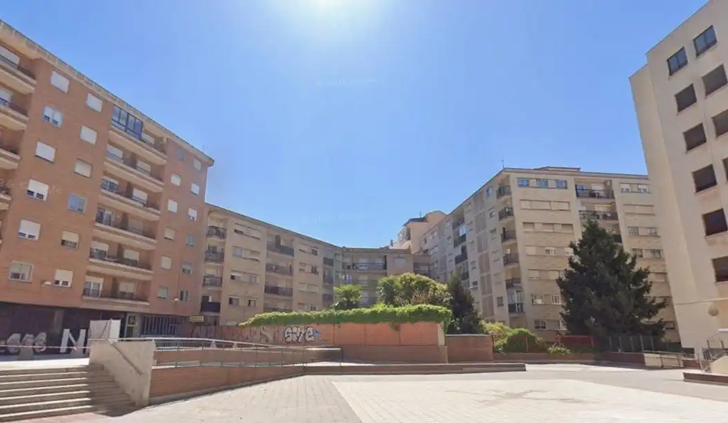 Außenansicht von Wohnung zum Verkauf in Salamanca mit Heizung