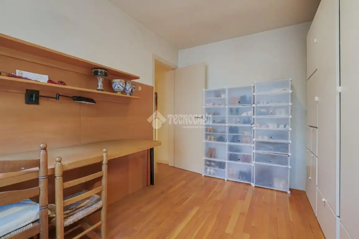 Casa aparellada amb terrassa en venda a Centre - Can Nadal, imagen 21