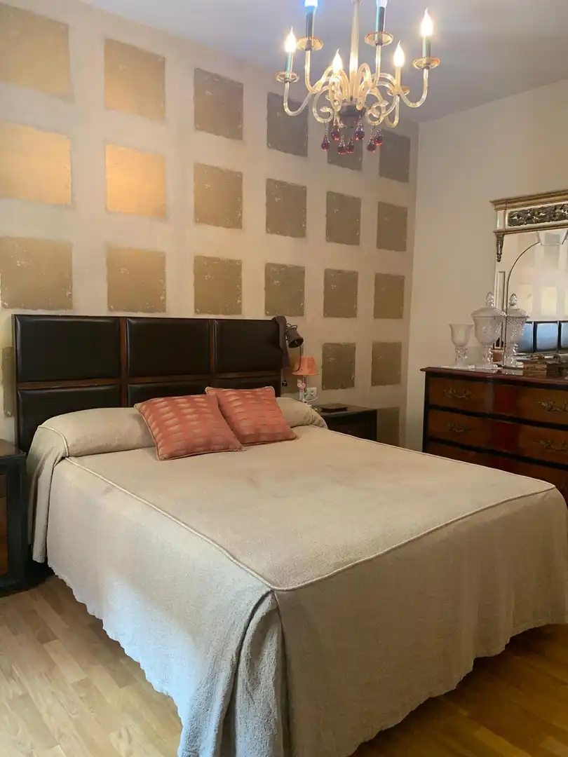 Habitación de Piso de alquiler en Murcia con Aire acondicionado, Calefacción y Trastero