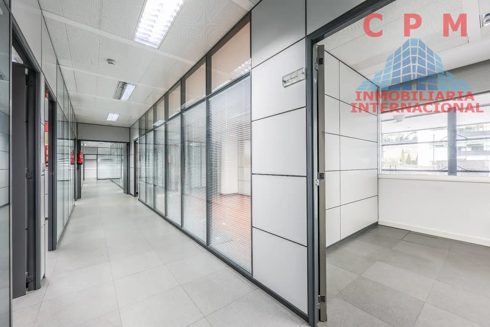 Office space with lift for sale in Arroyo de la Vega, imagen 7