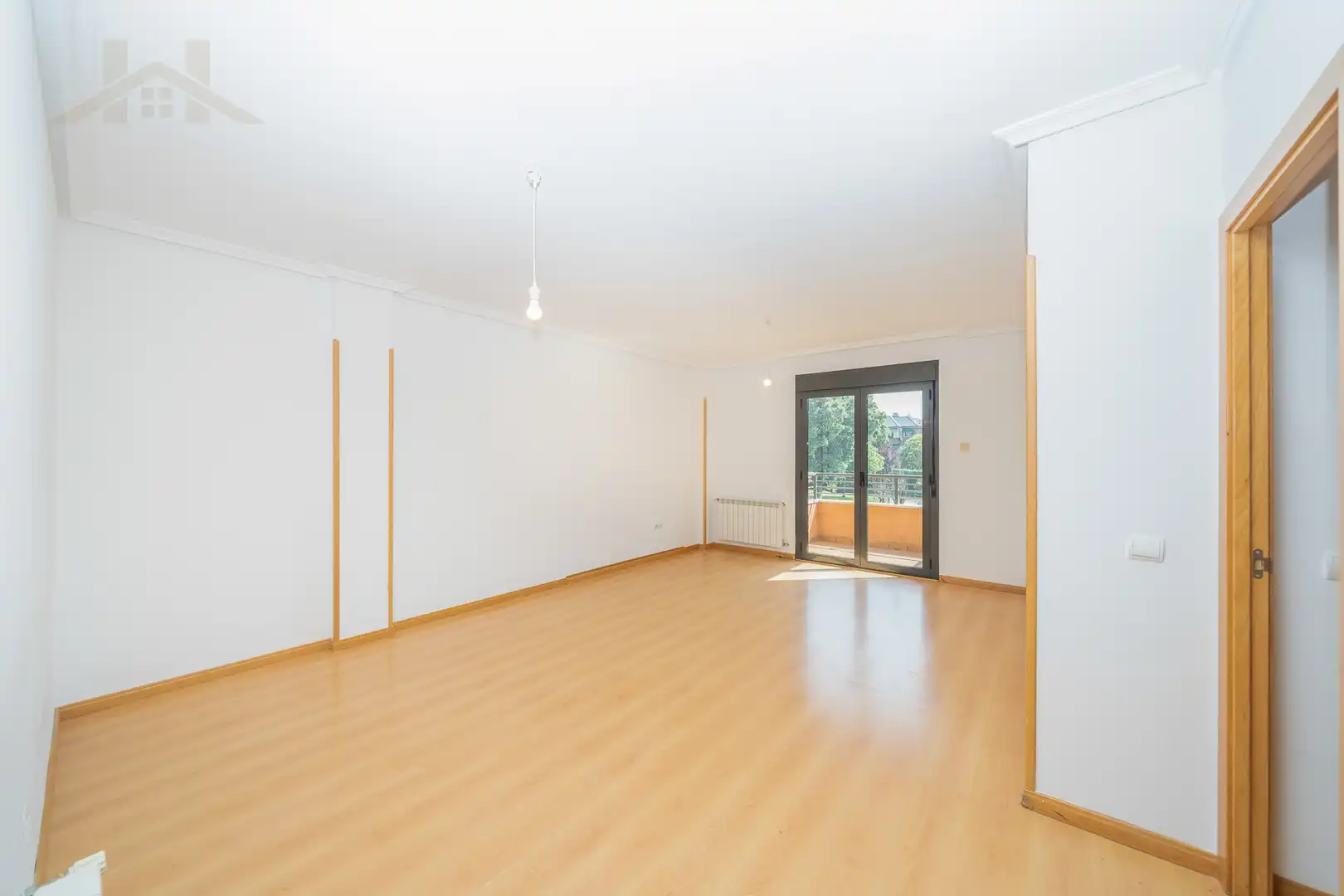 Sala d'estar de Pis en venda en El Escorial amb Calefacció, Terrassa i Traster