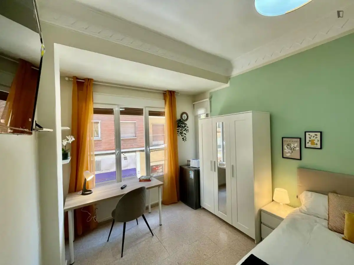 Habitació a La Magdalena