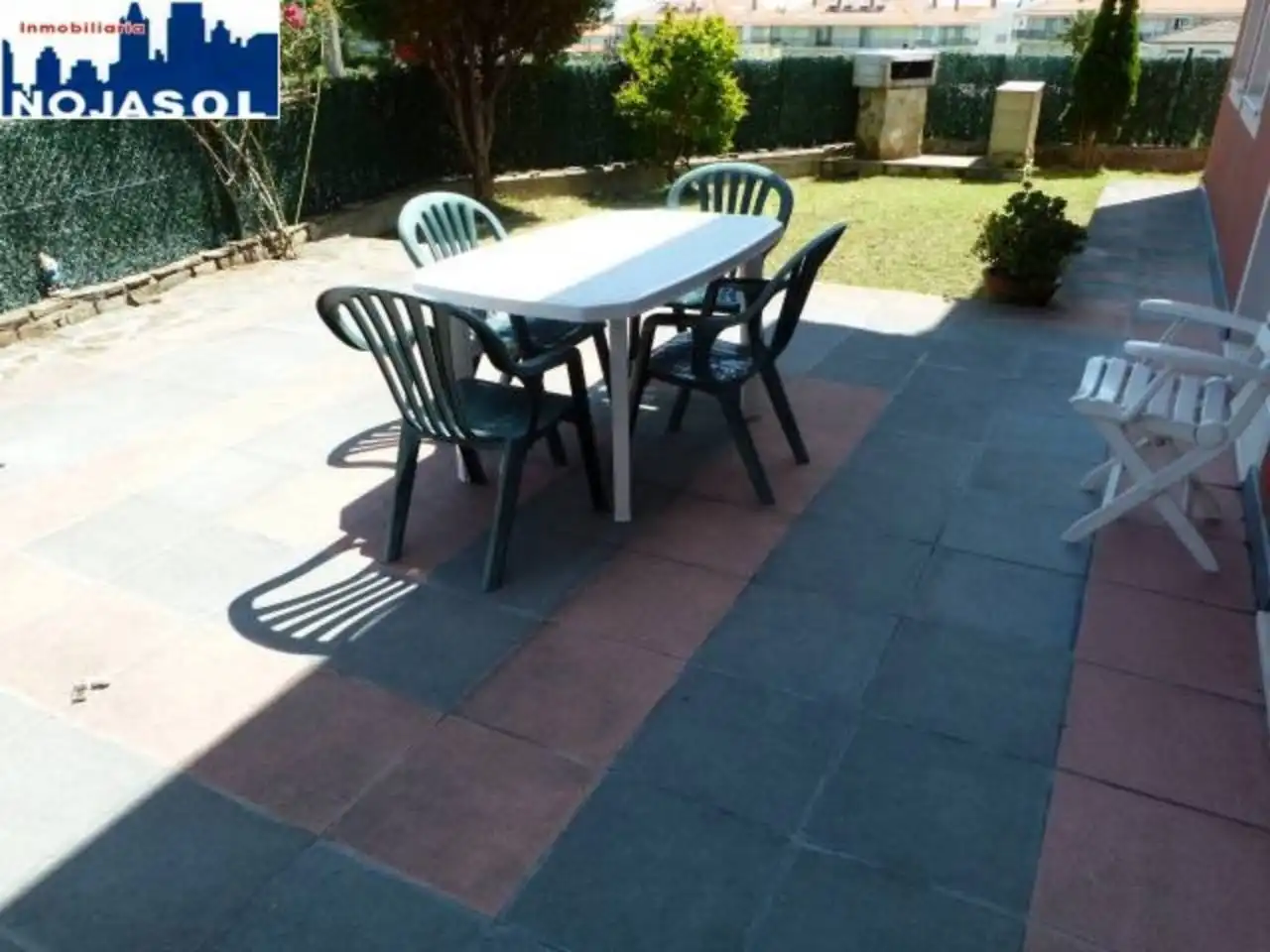 Terrassa de Apartament de lloguer en Arnuero amb Calefacció, Jardí privat i Terrassa