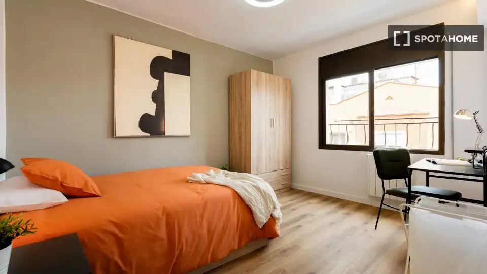 Habitación de Piso para compartir en Sabadell con Aire acondicionado, Calefacción y Amueblado