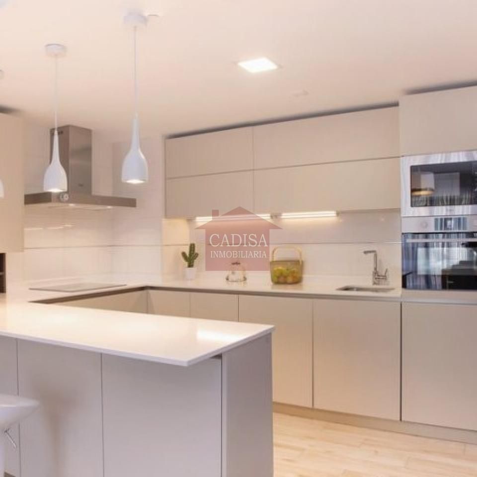 Kitchen of Flat for sale in Salamanca Capital  with Heating, Swimming Pool and Community pool