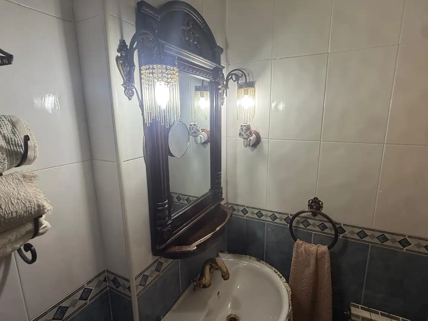 Bathroom of Houses for sale in Alcalá de Henares  with Air Conditioner, Heating and Private garden