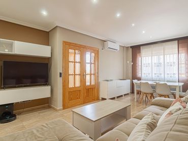 Casa amb jardí en venda a Calle ANACARDO - LA PALMA 23