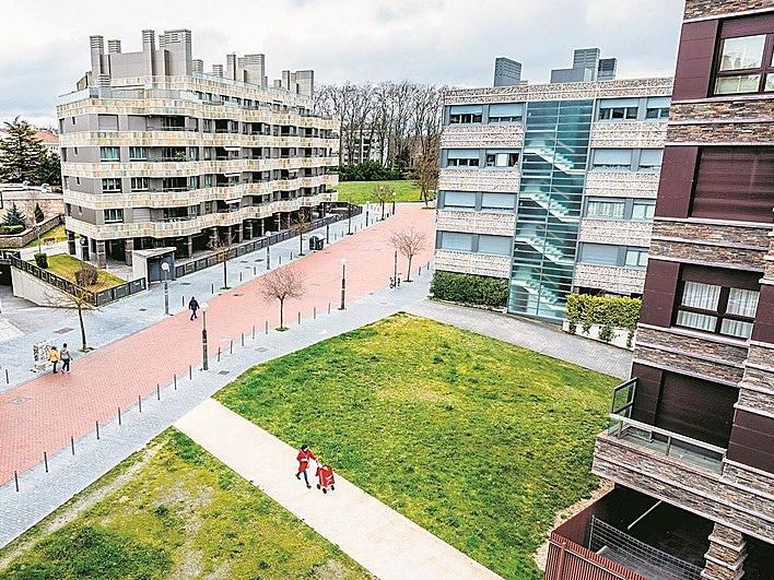 Exterior view of Garage to rent in Vitoria - Gasteiz