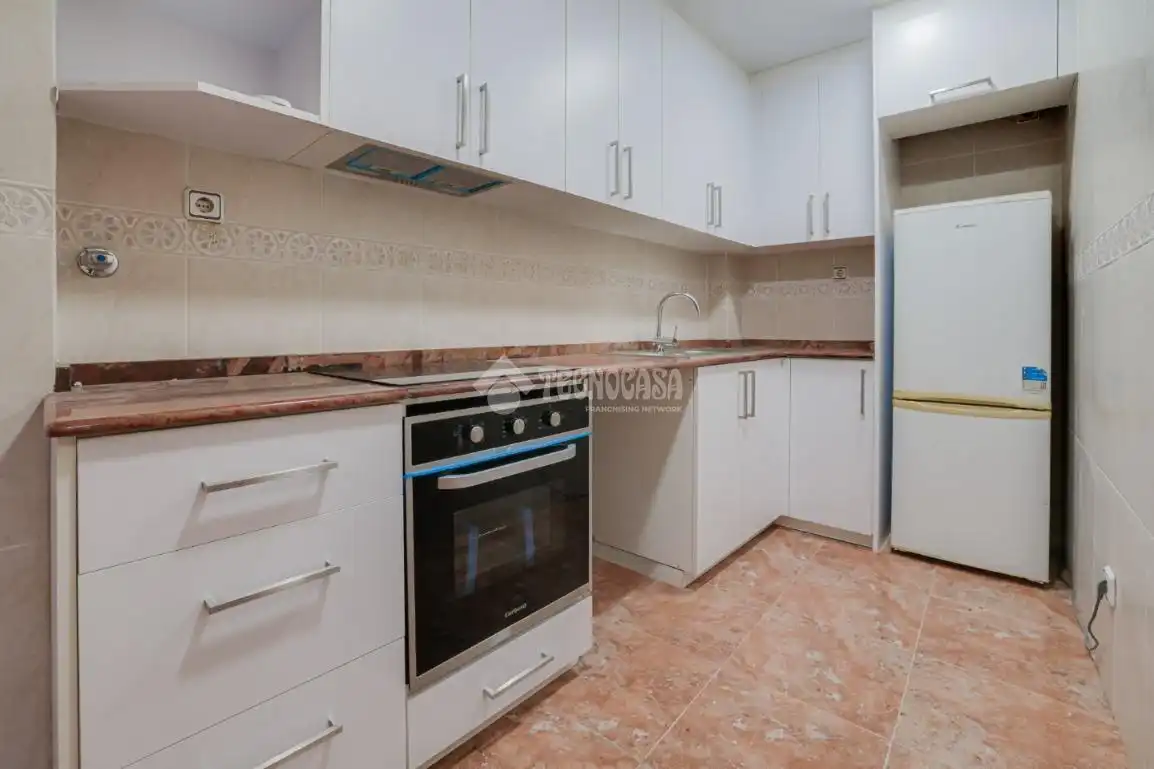 Flat for sale in Centre, imagen 6
