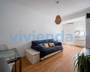 Sala d'estar de Pis en venda en  Madrid Capital amb Aire condicionat, Calefacció i Terrassa