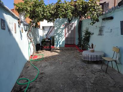 Jardí de Casa adosada en venda en Navahermosa amb Calefacció