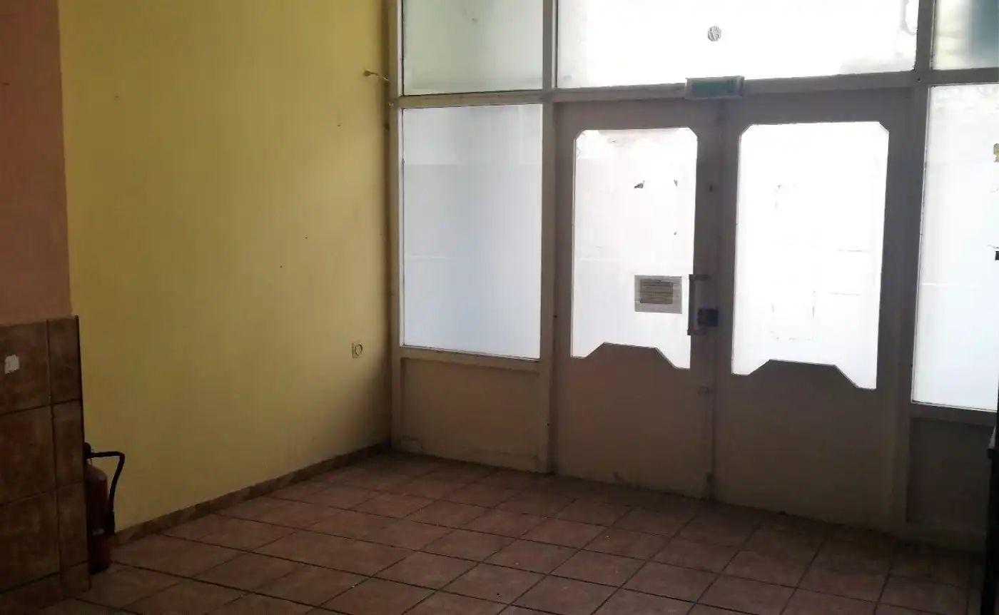 Local comercial en venda a Calle MUNTANYA, imagen 28