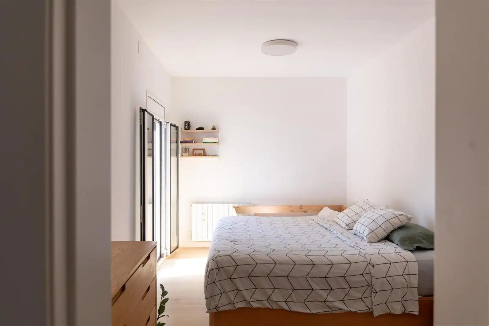 Habitación de Casa o chalet en venta en Vilanova i la Geltrú con Aire acondicionado, Calefacción y Terraza