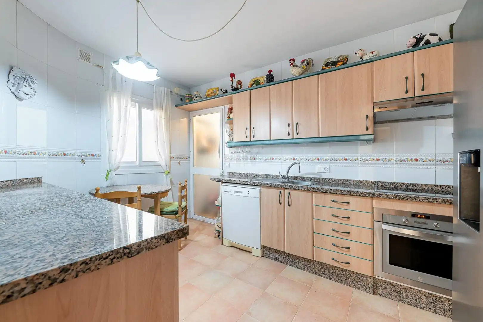 Kitchen of Flat for rent in Torrequebrada