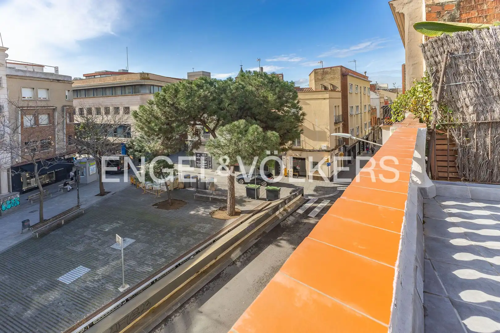 Vista exterior de Casa o xalet en venda en Sabadell amb Aire condicionat, Calefacció i Terrassa