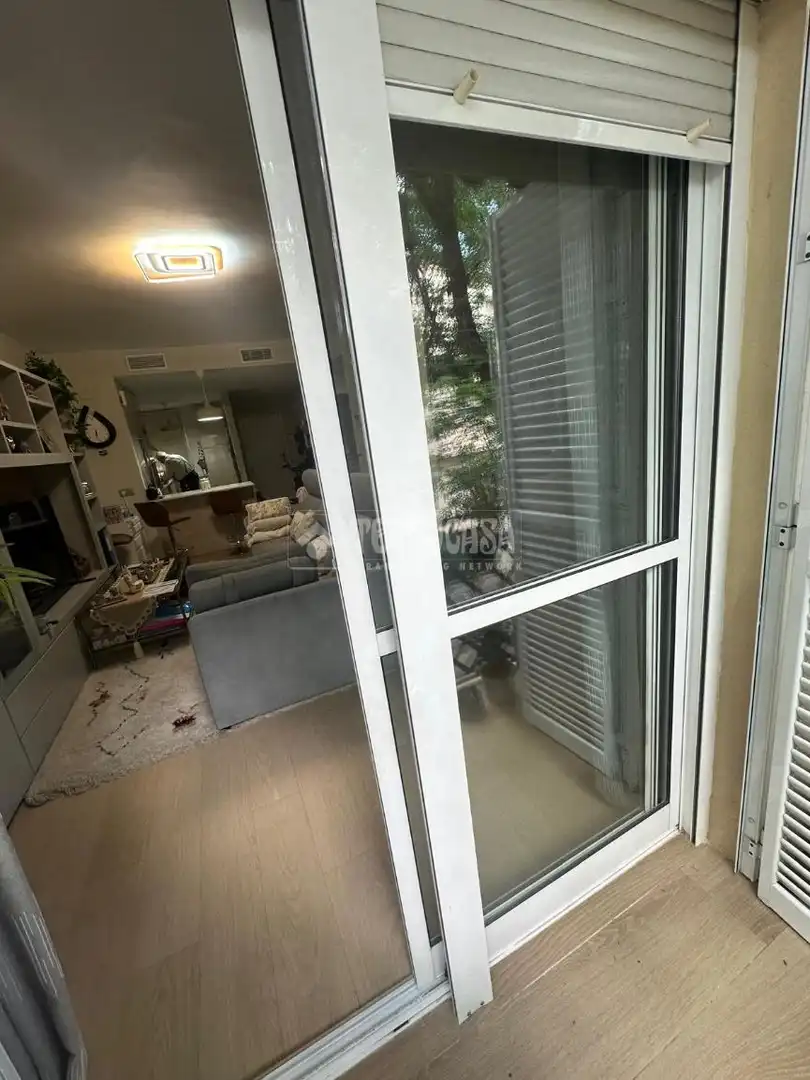 Balcony of Flat for sale in Sevilla  with Air Conditioner, Heating and Furnished