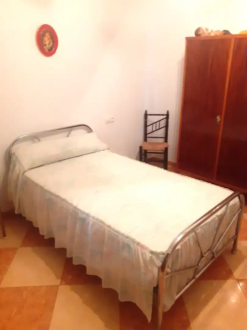 Habitación de Casa o chalet en venta en Torremejía con Terraza, Trastero y Balcón