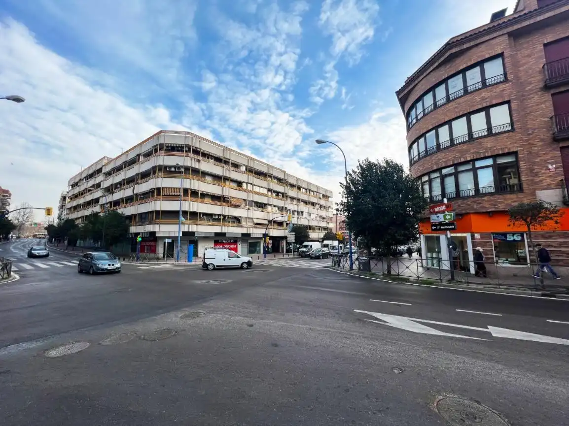 Vista exterior de Piso en venta en Leganés con Aire acondicionado, Calefacción y Trastero
