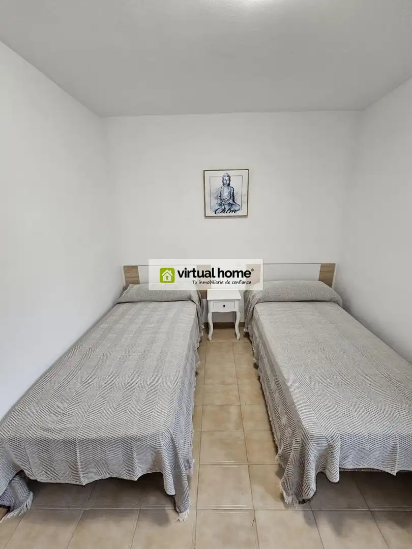 Dormitori de Casa o xalet de lloguer en Relleu amb Aire condicionat i Terrassa