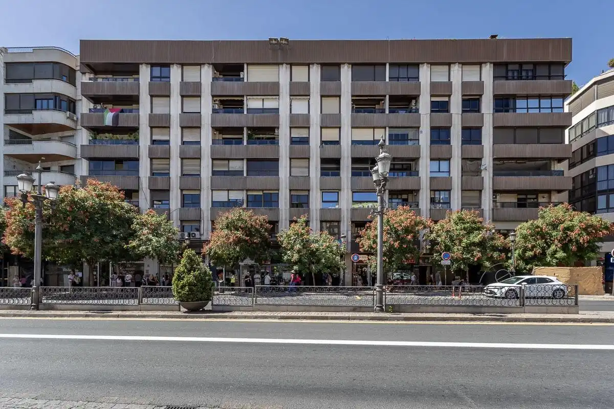 Exterior view of Flat for rent in Granada  with Air Conditioner, Heating and Terrace