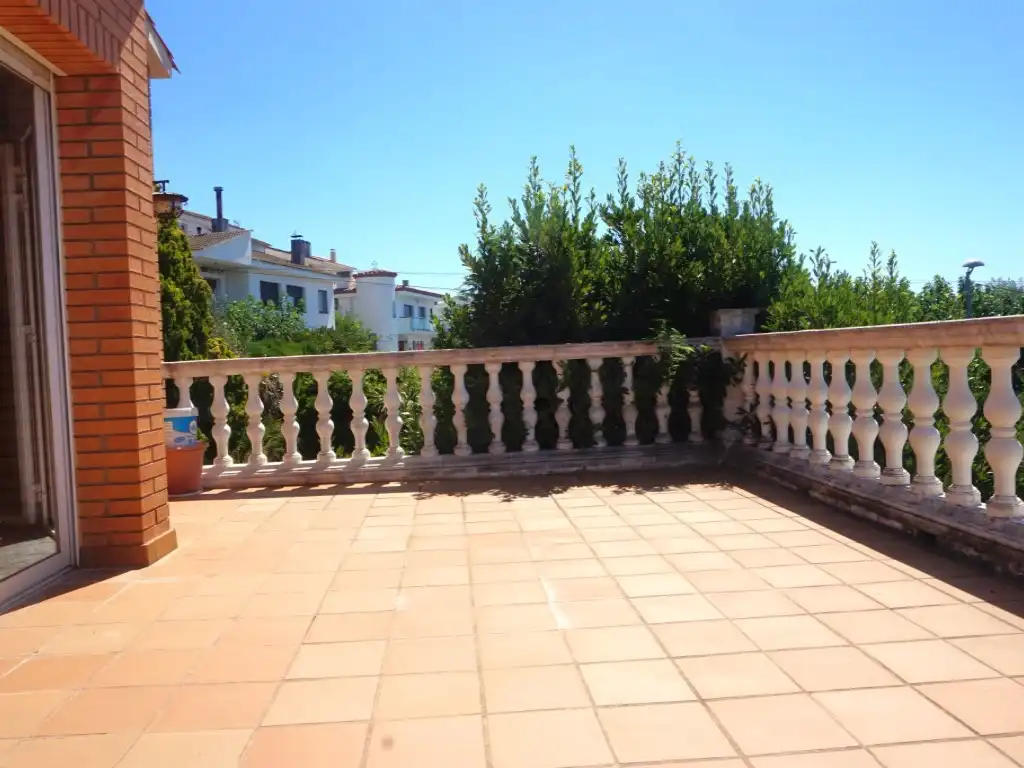 Terrace of Houses for sale in Pineda de Mar