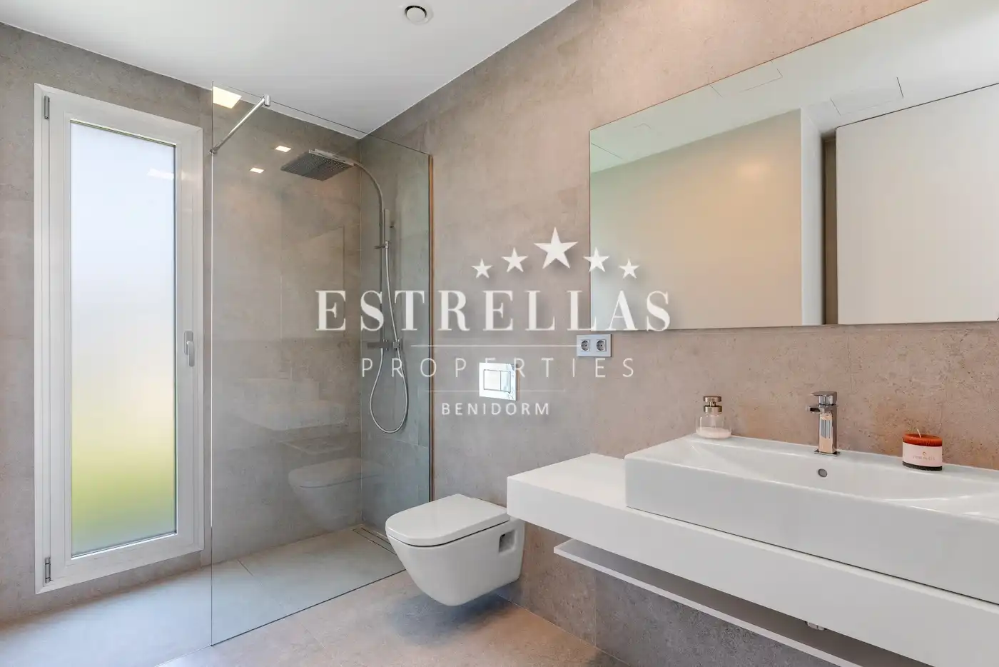 Chalet con piscina en venta en Golf Bahía, imagen 33