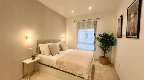 Foto 5 de Apartamento de alquiler en La Goleta - San Felipe Neri, Málaga Capital