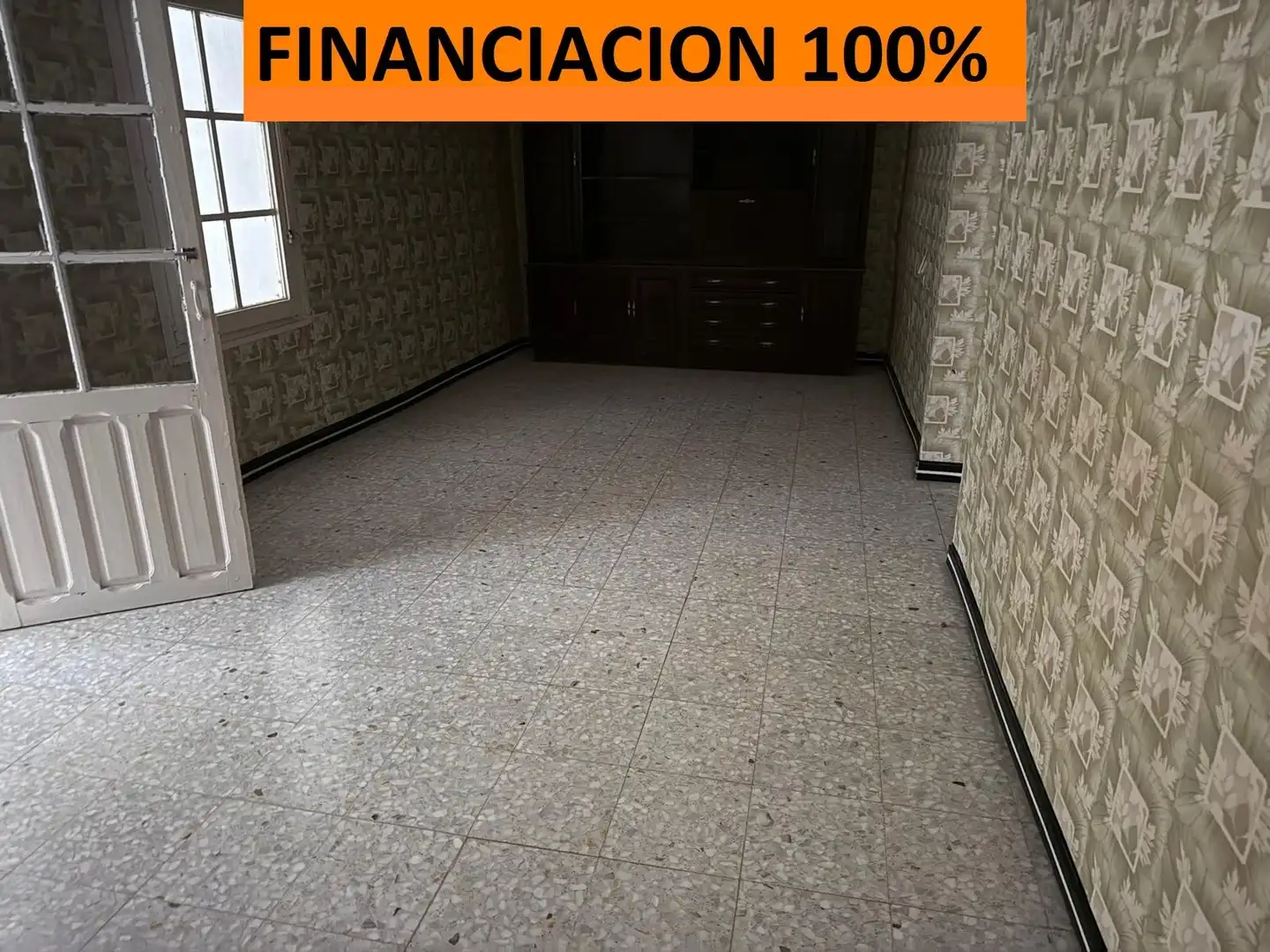 Houses for sale in Calle Muntadas, Lumpiaque