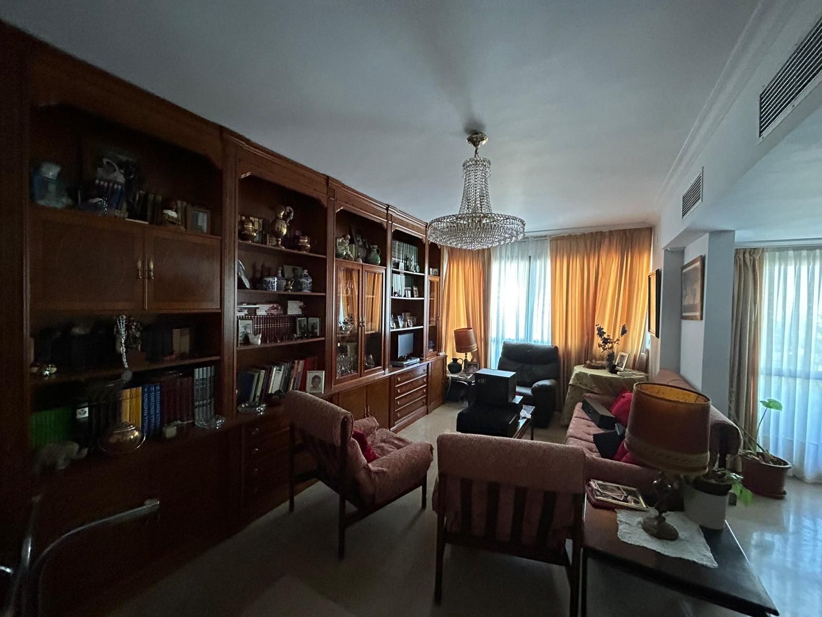 Sala d'estar de Pis en venda en  Sevilla Capital amb Terrassa