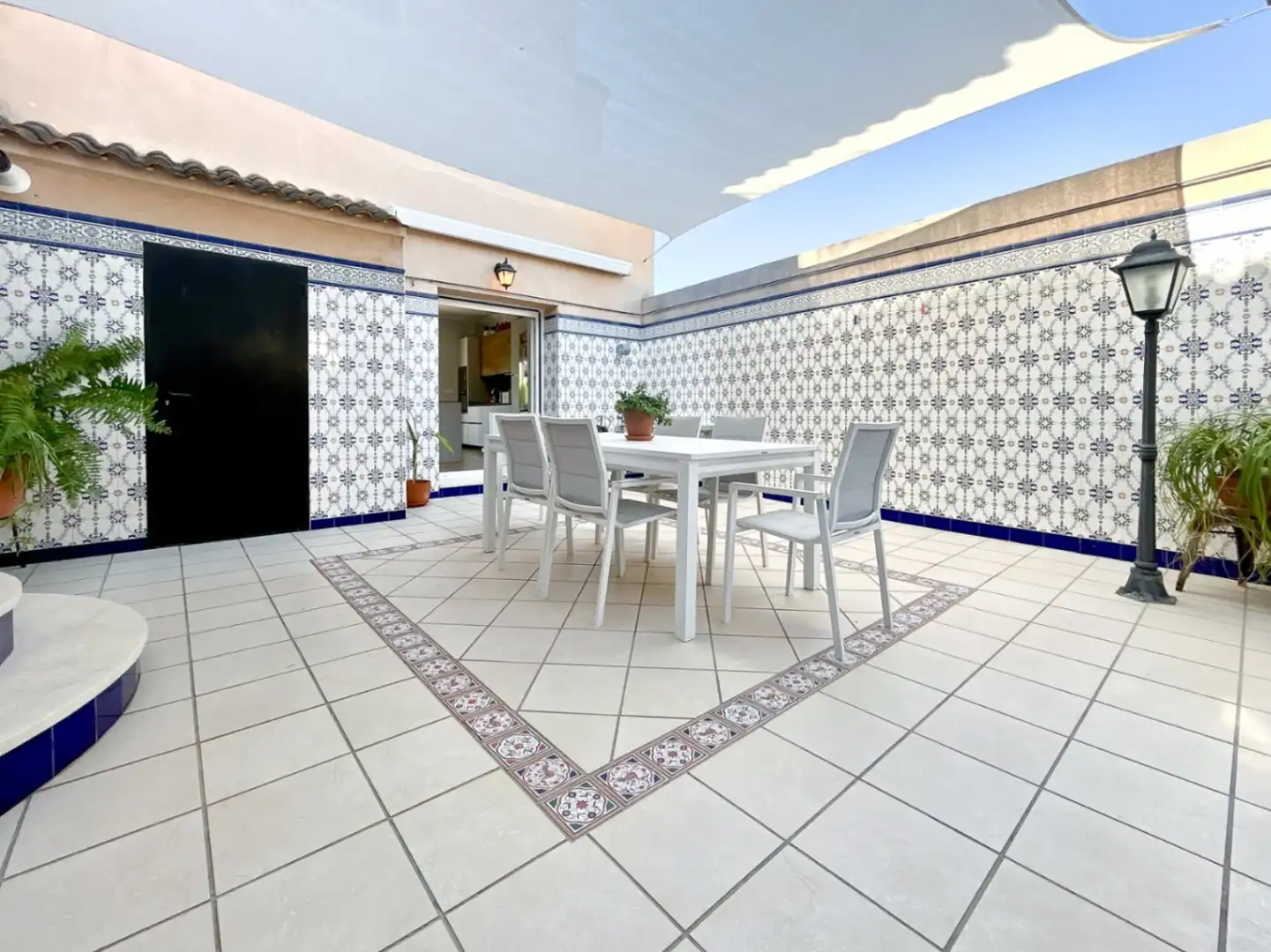Terrassa de Casa o xalet en venda en El Campello amb Aire condicionat, Calefacció i Jardí privat