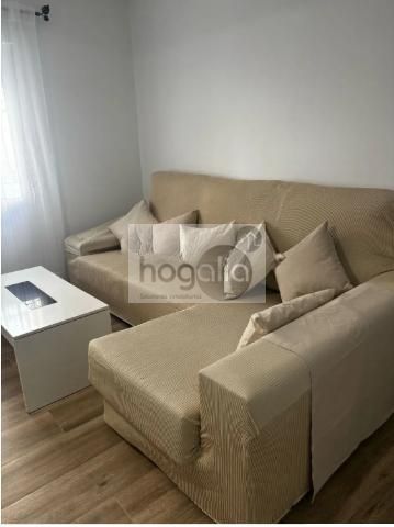 Sala de estar de Piso de alquiler en  Sevilla Capital con Aire acondicionado y Amueblado